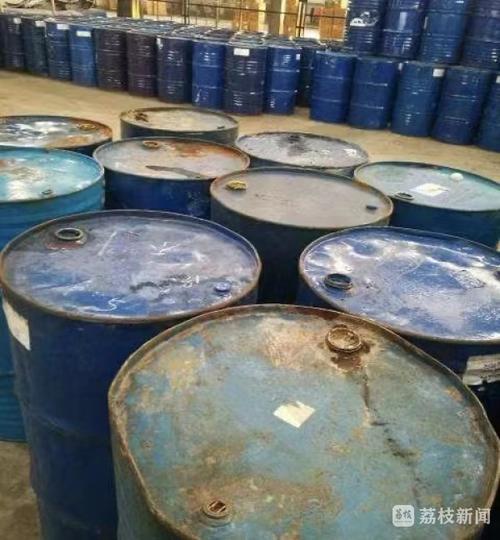 无许可证从事收集处置危险废物经营活动,他被处罚款270万元